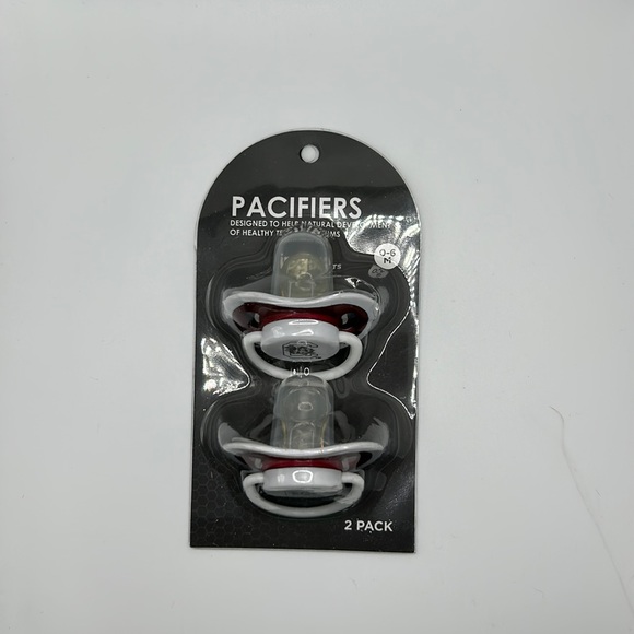 Sourh Carolina Gamecocks Baby Pacifiers - Picture 2 of 5